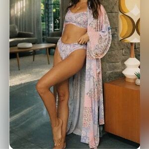 Spell Cha Cha Kimono Robe size s/m BNWT